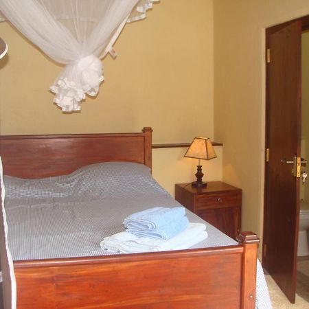 Jacks Bed And Breakfast Talpe Extérieur photo