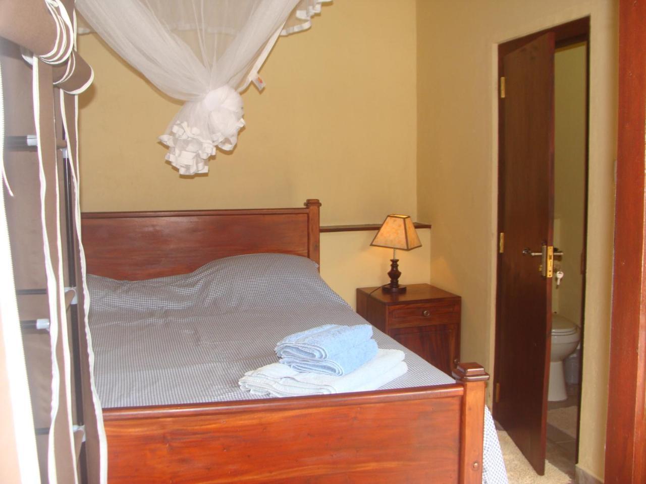 Jacks Bed And Breakfast Talpe Extérieur photo