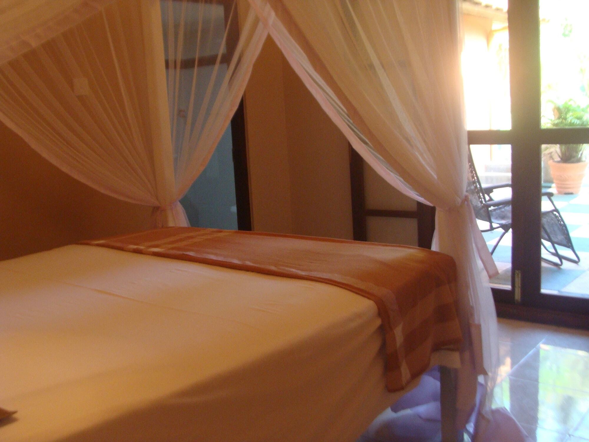 Jacks Bed And Breakfast Talpe Extérieur photo